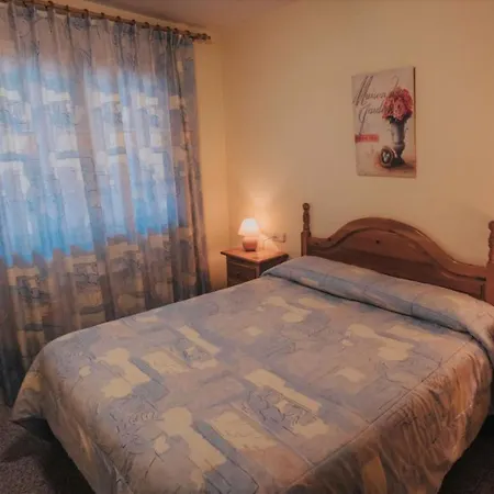 Apartaments Castellar De N'Hug