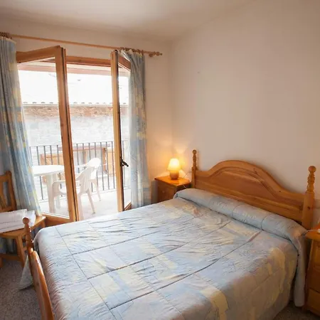 Apartaments Castellar De N'Hug * Castellar De N'Hug